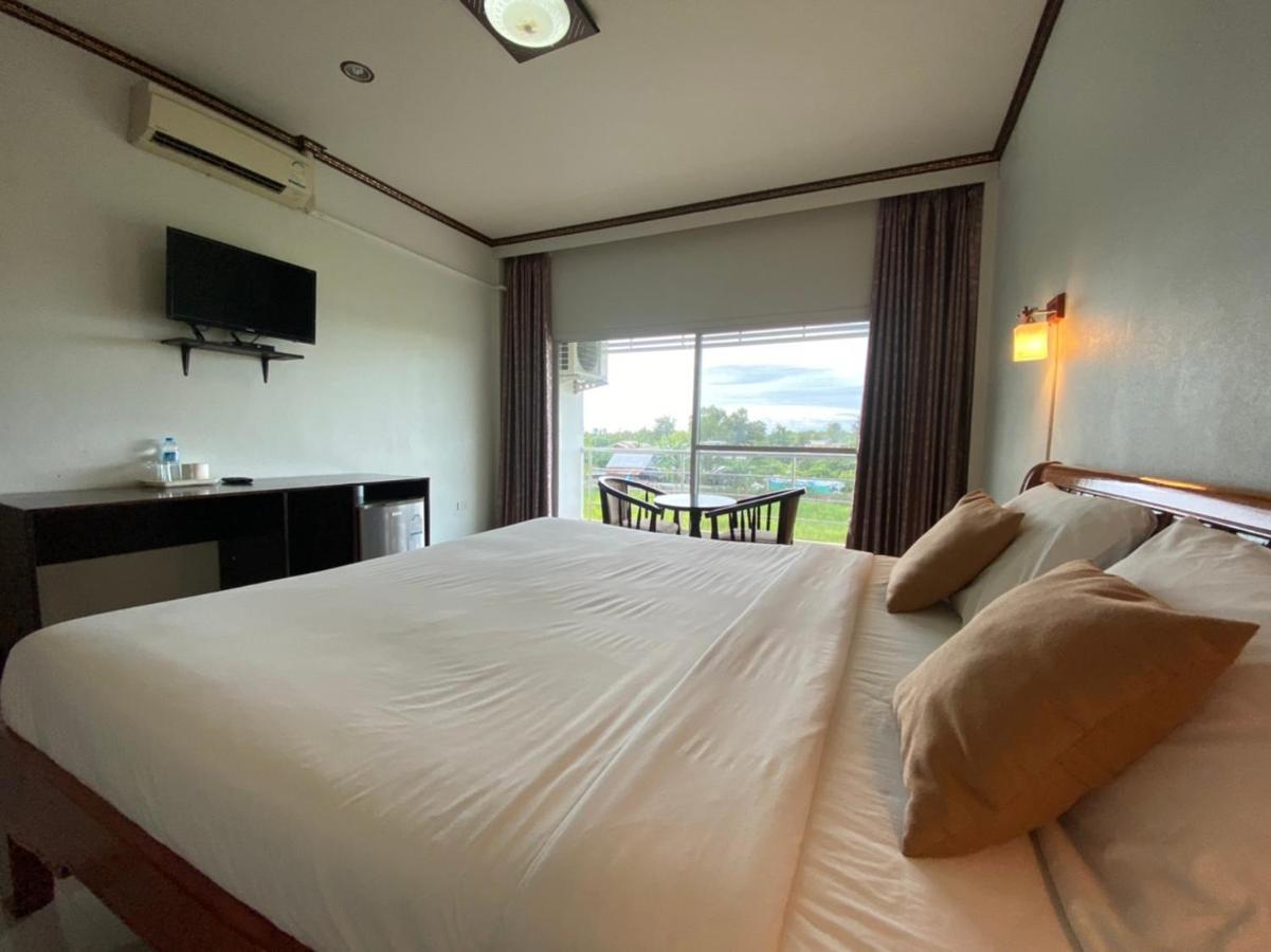 Mayuree Resort Udon Thani Exterior photo